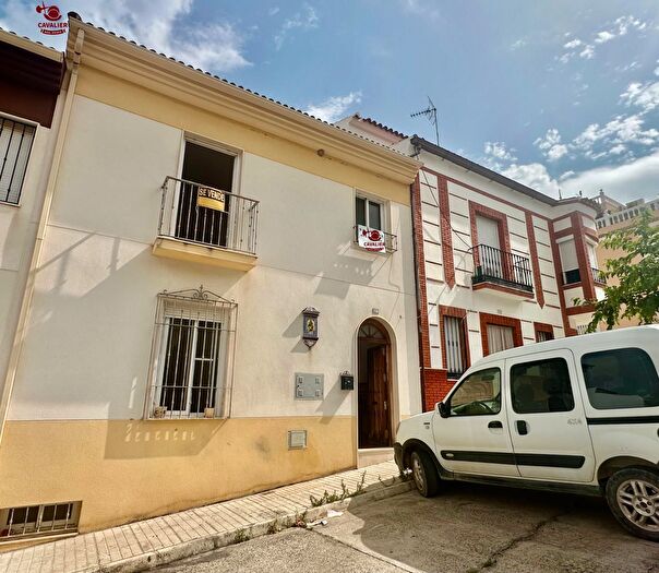 Casas en venta y pisos alquiler - 2