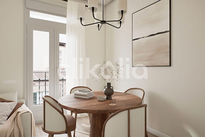 Casas en venta y pisos alquiler - 2