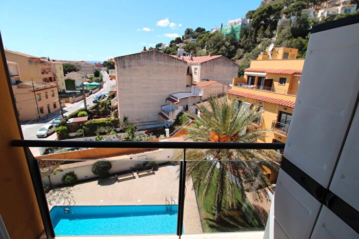 Piso en venta en LEstartit Poble, LEstartit de 4 habitaciones