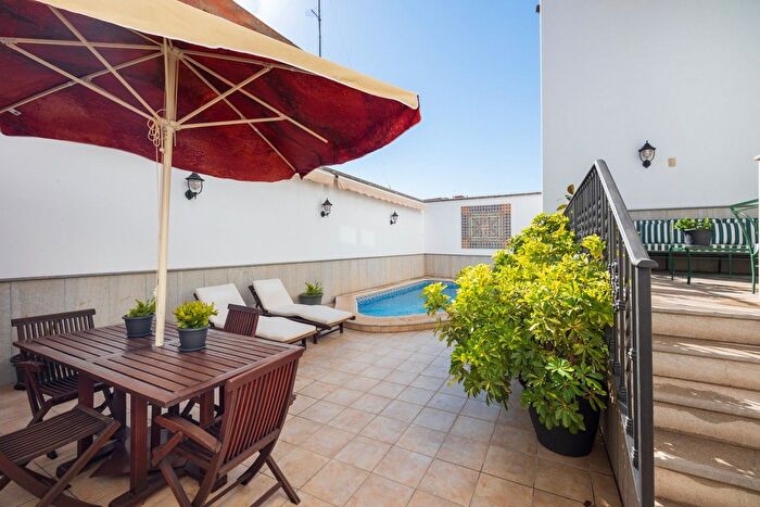 Casas en venta y pisos alquiler - 2