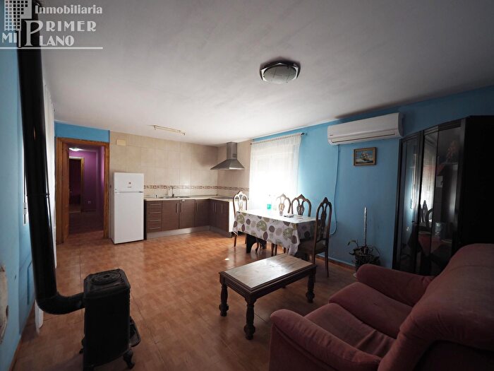Casa en venta en Alcázar de San Juan, Ciudad Real de 7 habitaciones