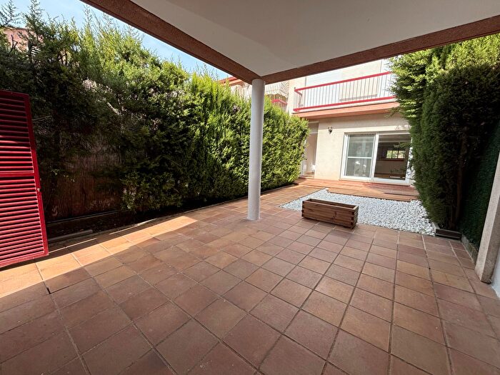 Casa en alquiler en Sant Esteve Sesrovires, Barcelona de 3 habitaciones