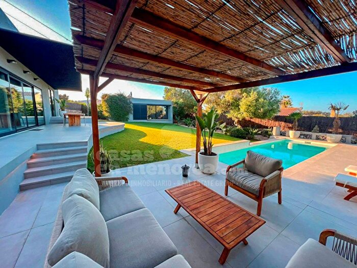 Casas en venta y pisos alquiler - 1
