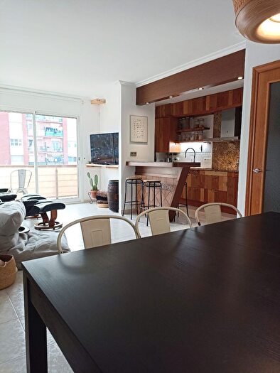 Piso en venta en Flaçà, Girona de 3 habitaciones