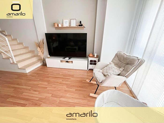 Casas en venta y pisos alquiler - 3