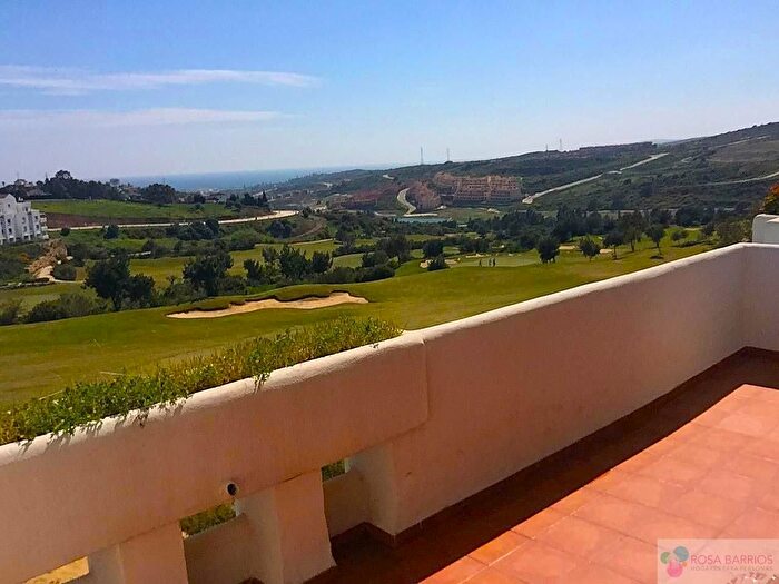 Piso en venta en Costa Natura, Valle Romano Golf de 4 habitaciones
