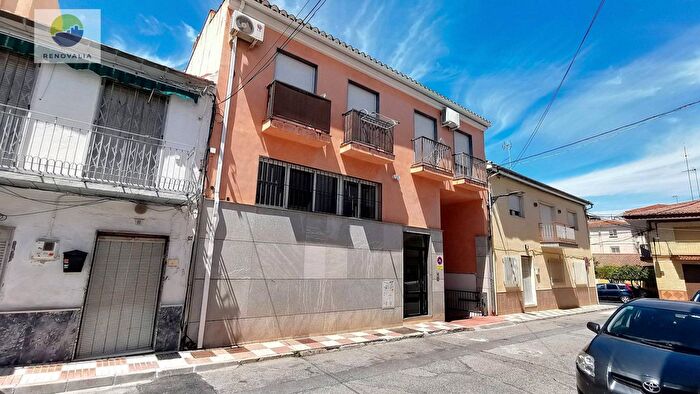 Casas en venta y pisos alquiler - 1