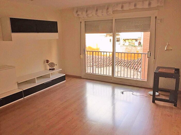 Piso en venta en Centre Sant Oleguer, Centre de 4 habitaciones