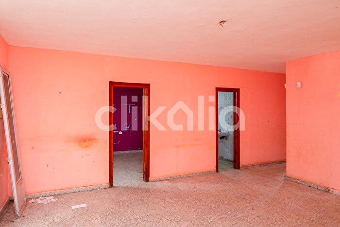Casas en venta y pisos alquiler - 2