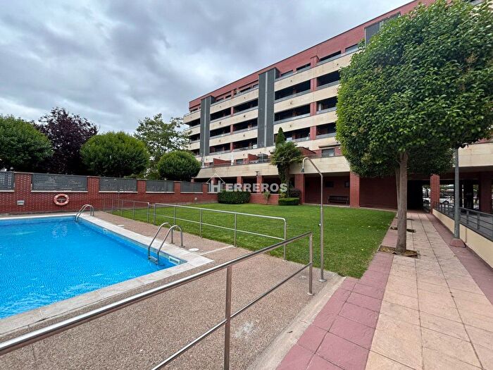 Piso en venta en La Cava Fardachón, Logroño de 2 habitaciones
