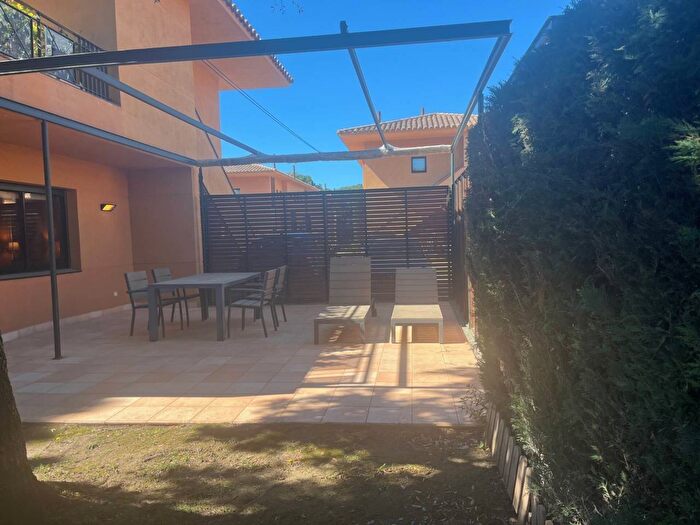 Piso en venta en Cataluña, Girona de 2 habitaciones