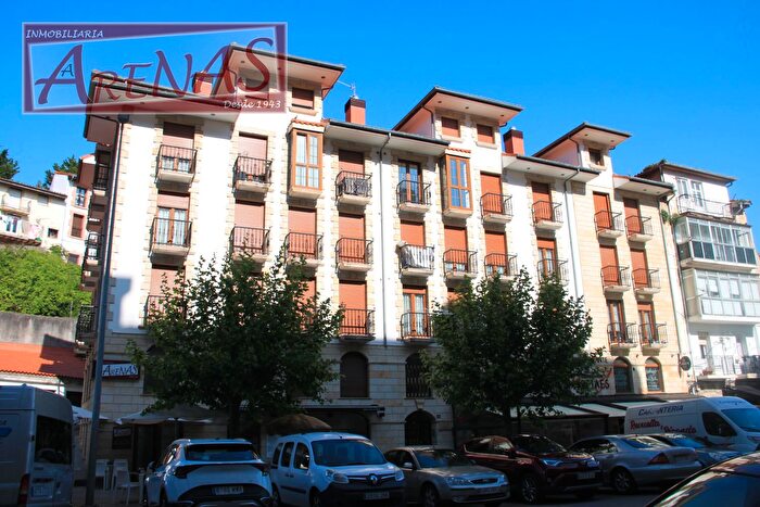 Casas en venta y pisos alquiler - 1