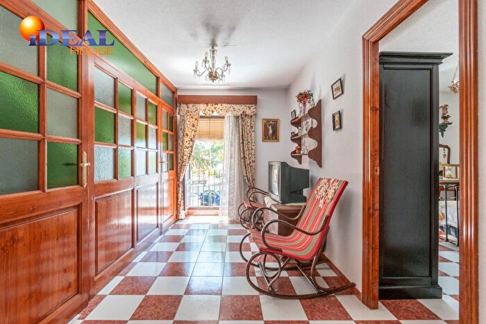 Casas en venta y pisos alquiler - 2