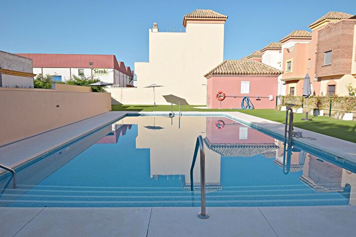 Casa en venta en Caballero Bonald San José Obrero Guadalcacín, Jerez de la Frontera de 4 habitaciones