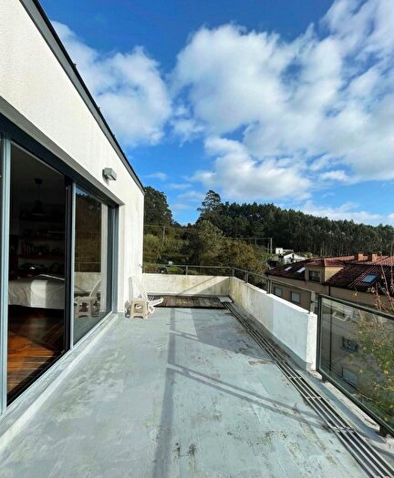 Casa en venta en Poio, Pontevedra de 4 habitaciones