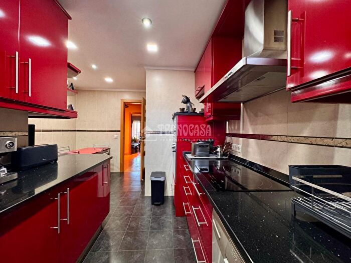 Casas en venta y pisos alquiler - 2