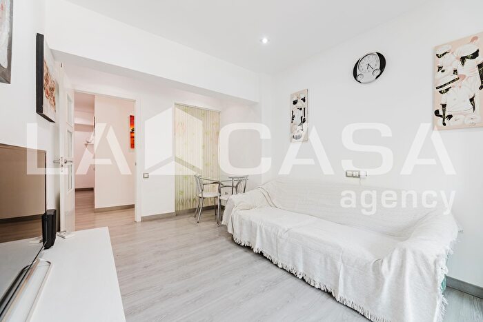 Piso en venta en Benicalap, Nou Benicalap de 3 habitaciones