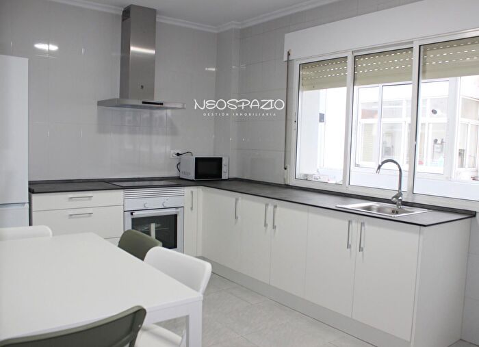 Piso en alquiler en San Roque As Fontiñas, Lugo Capital de 4 habitaciones