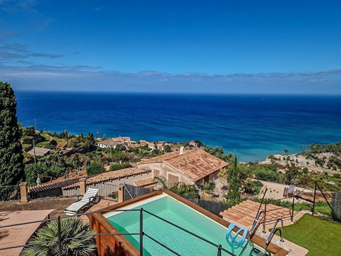 Casa en venta en Banyalbufar, Illes Balears de 4 habitaciones