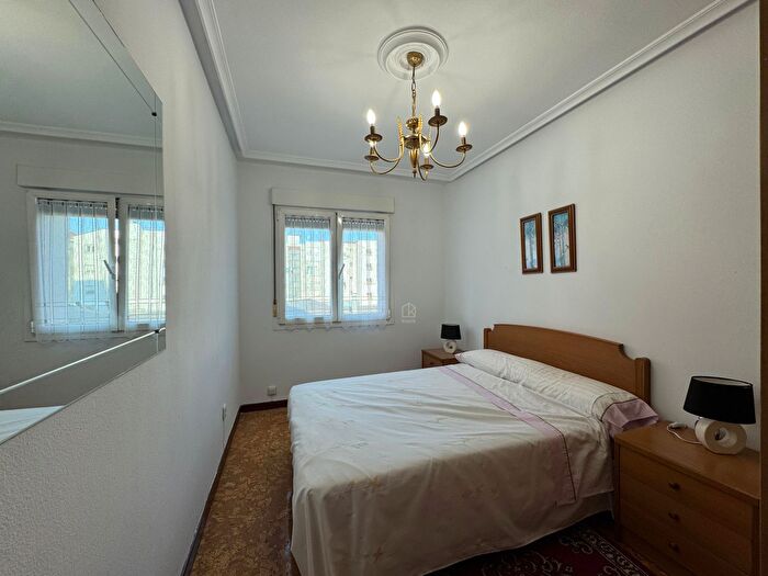 Casas en venta y pisos alquiler - 2