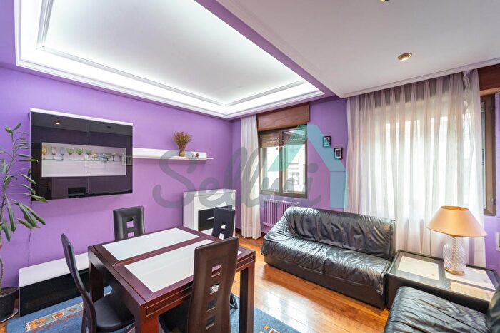 Casas en venta y pisos alquiler - 1