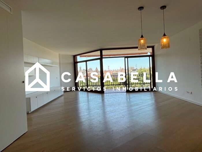 Casas en venta y pisos alquiler - 1