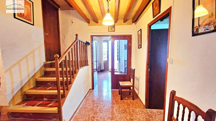 Casa en venta en Colmenar, Málaga de 6 habitaciones