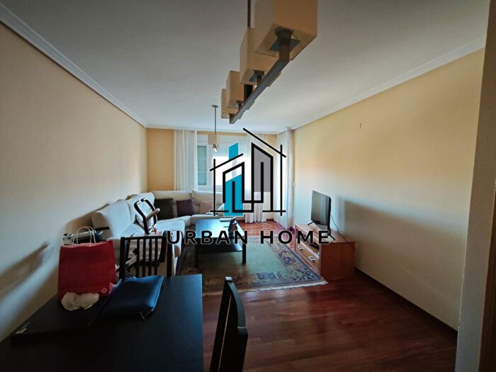 Piso en venta en El Ejido Santa Ana, León Capital de 3 habitaciones