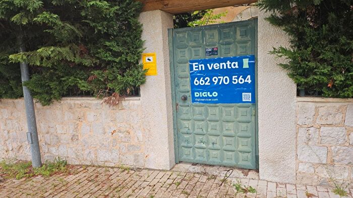 Casas en venta y pisos alquiler - 2