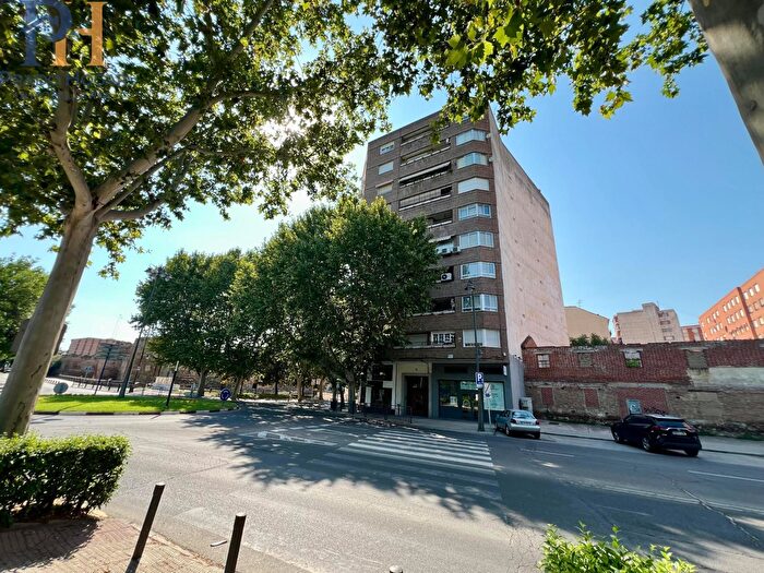 Piso en venta en Casco Antiguo, Talavera de la Reina de 5 habitaciones