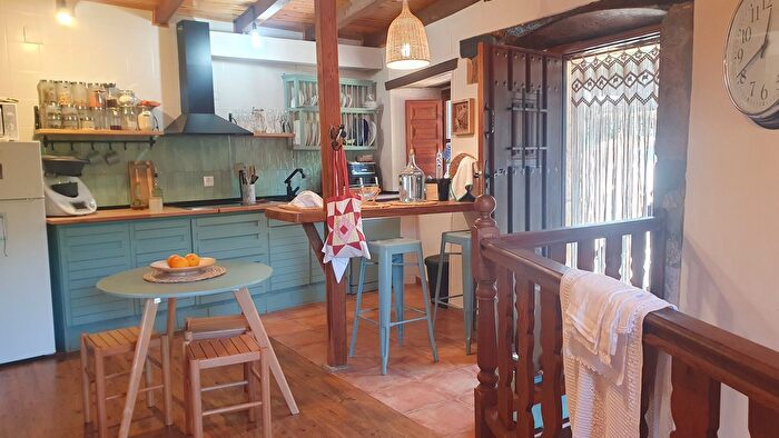 Casas en venta y pisos alquiler - 1