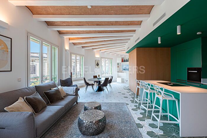 Casas en venta y pisos alquiler - 1