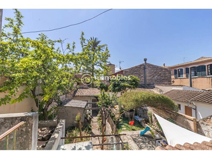 Casas en venta y pisos alquiler - 1