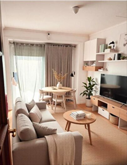 Casas en venta y pisos alquiler - 1