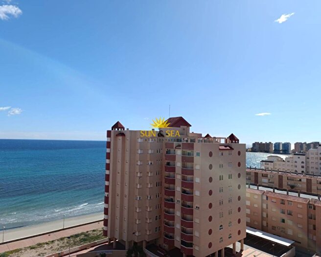 Casas en venta y pisos alquiler - 1