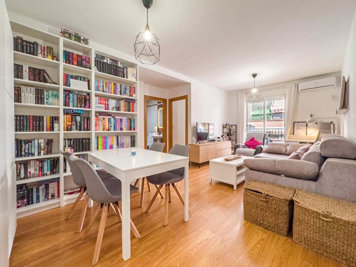 Piso en venta en Casco Histórico, Churriana de la Vega de 2 habitaciones