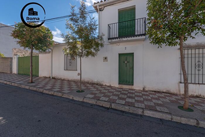 Casas en venta y pisos alquiler - 1