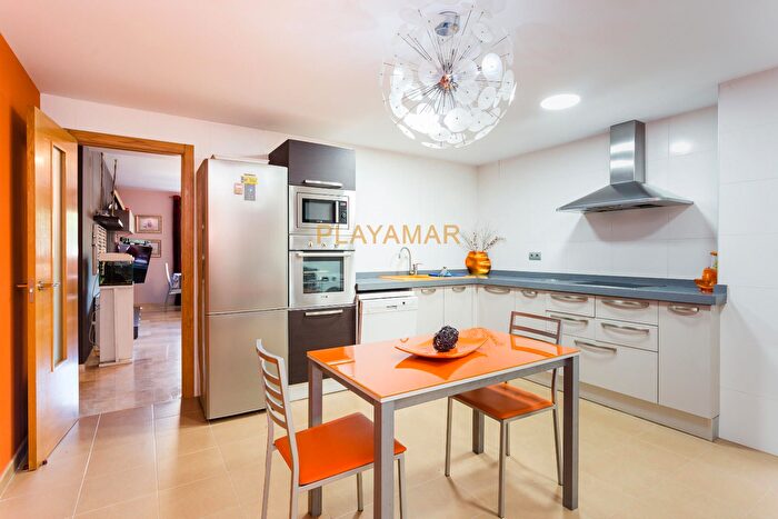 Piso en venta en Favara, Valencia de 4 habitaciones