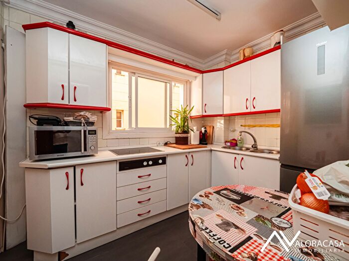 Casas en venta y pisos alquiler - 2