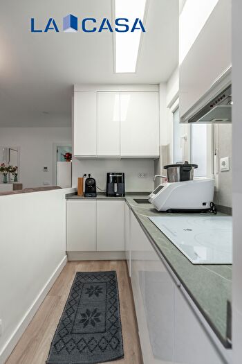 Casas en venta y pisos alquiler - 2
