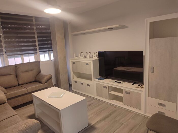 Piso en alquiler en Chana, Angustias Chana Encina de 3 habitaciones