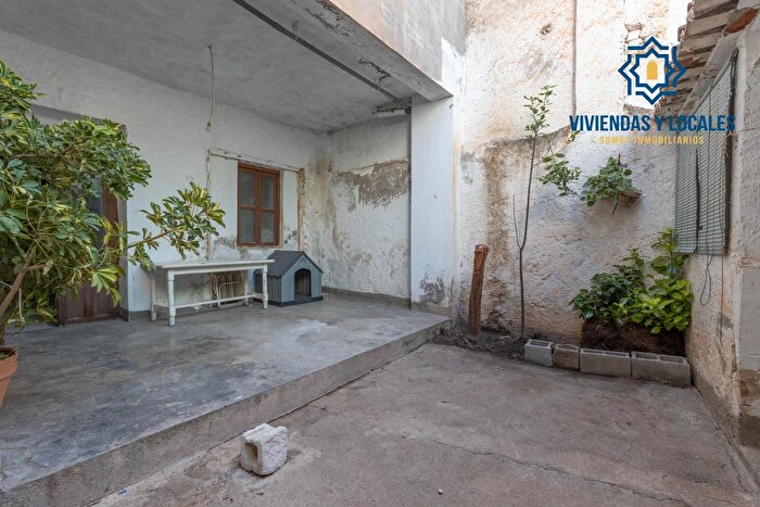 Casa en venta en Padul, Granada de 4 habitaciones