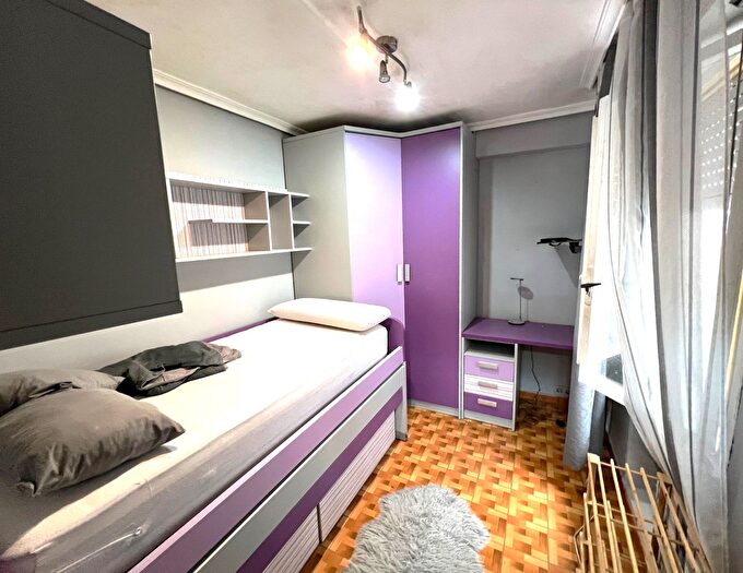 Casas en venta y pisos alquiler - 1