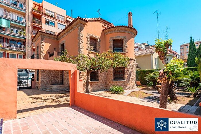 Casas en venta y pisos alquiler - 1