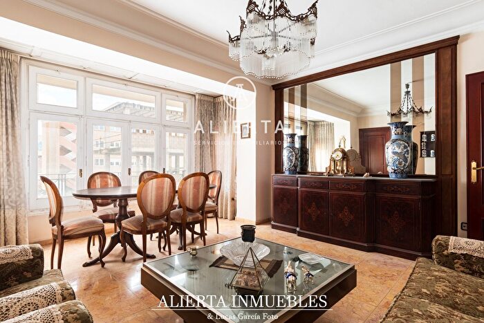 Casas en venta y pisos alquiler - 1