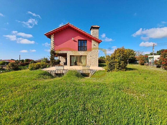 Casas en venta y pisos alquiler - 3