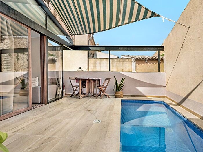 Casas en venta y pisos alquiler - 1