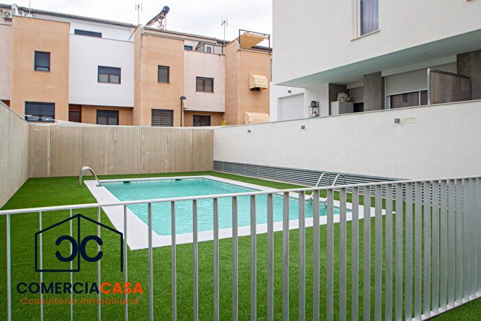 Casas en venta y pisos alquiler - 1