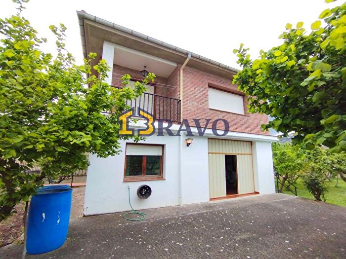 Casa en venta en Merindad de Montija, Burgos de 2 habitaciones