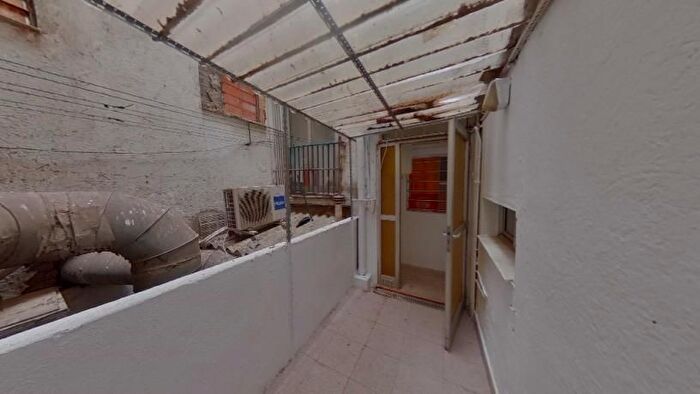 Piso en venta en Zona Industrial, Ripollet de 2 habitaciones